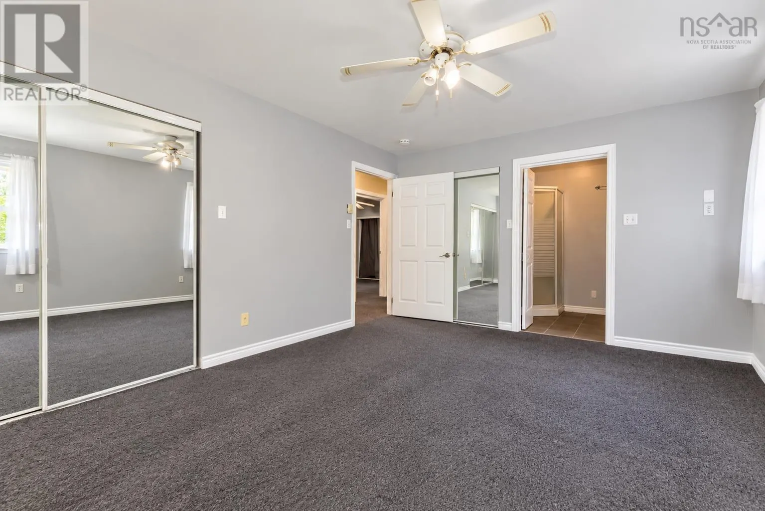 11 Robie Tufts Drive