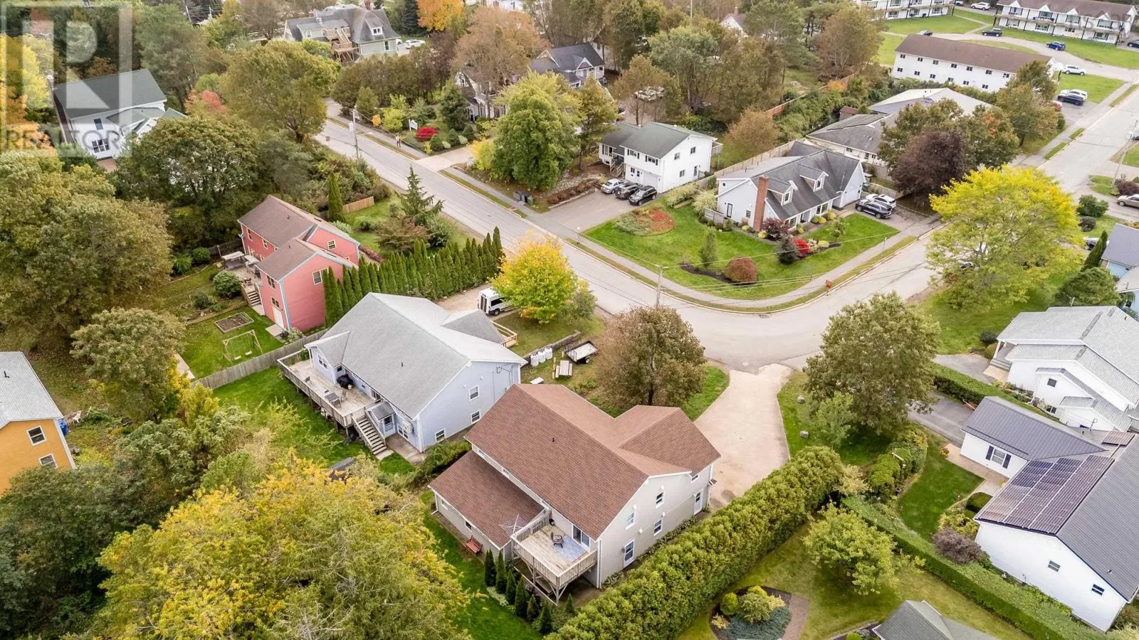 11 Robie Tufts Drive