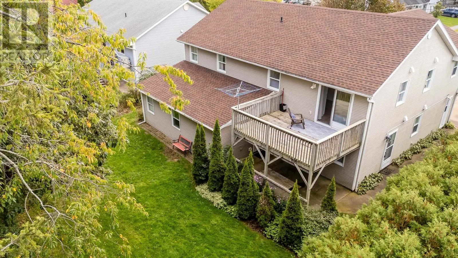 11 Robie Tufts Drive