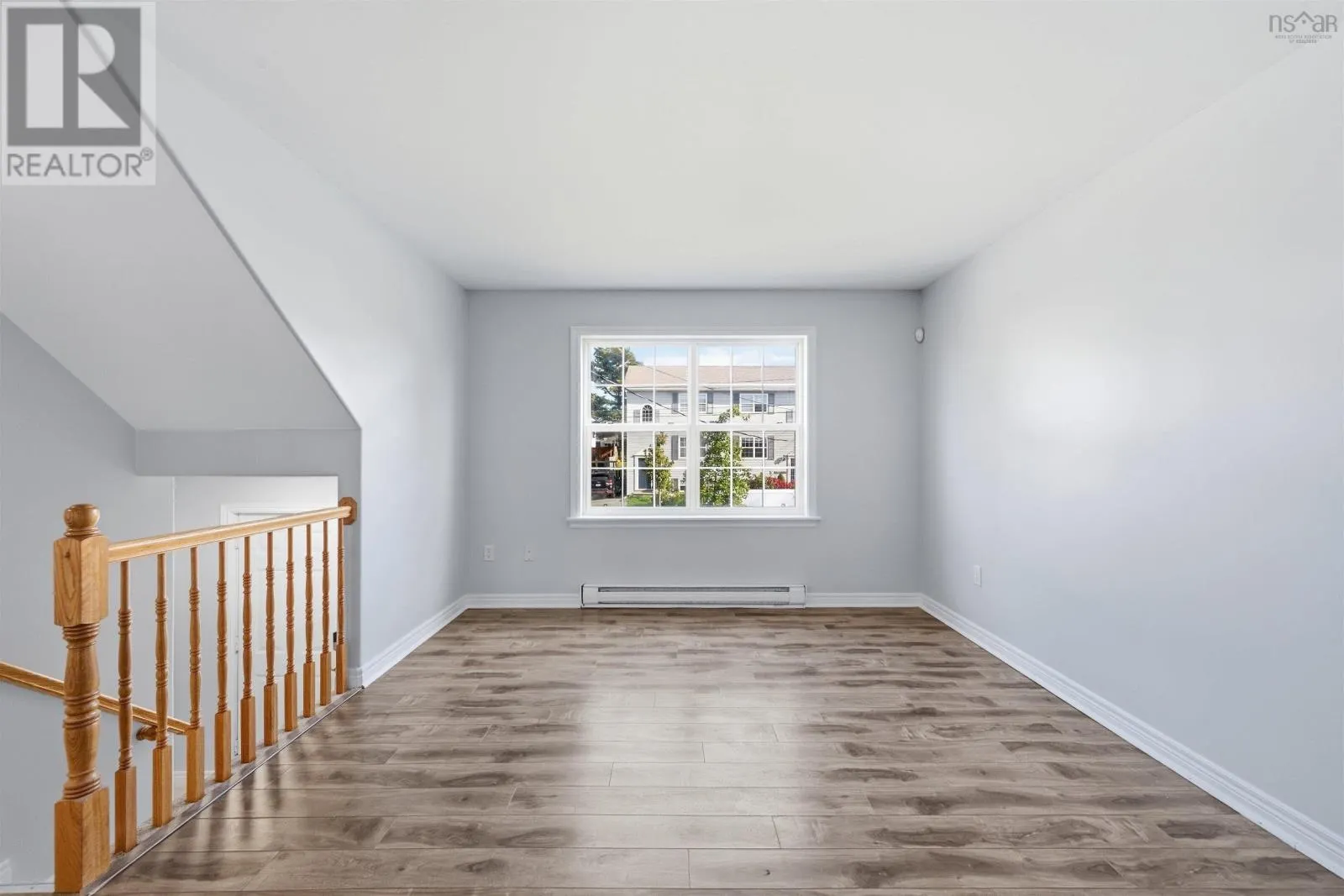 113 Feruz Crescent