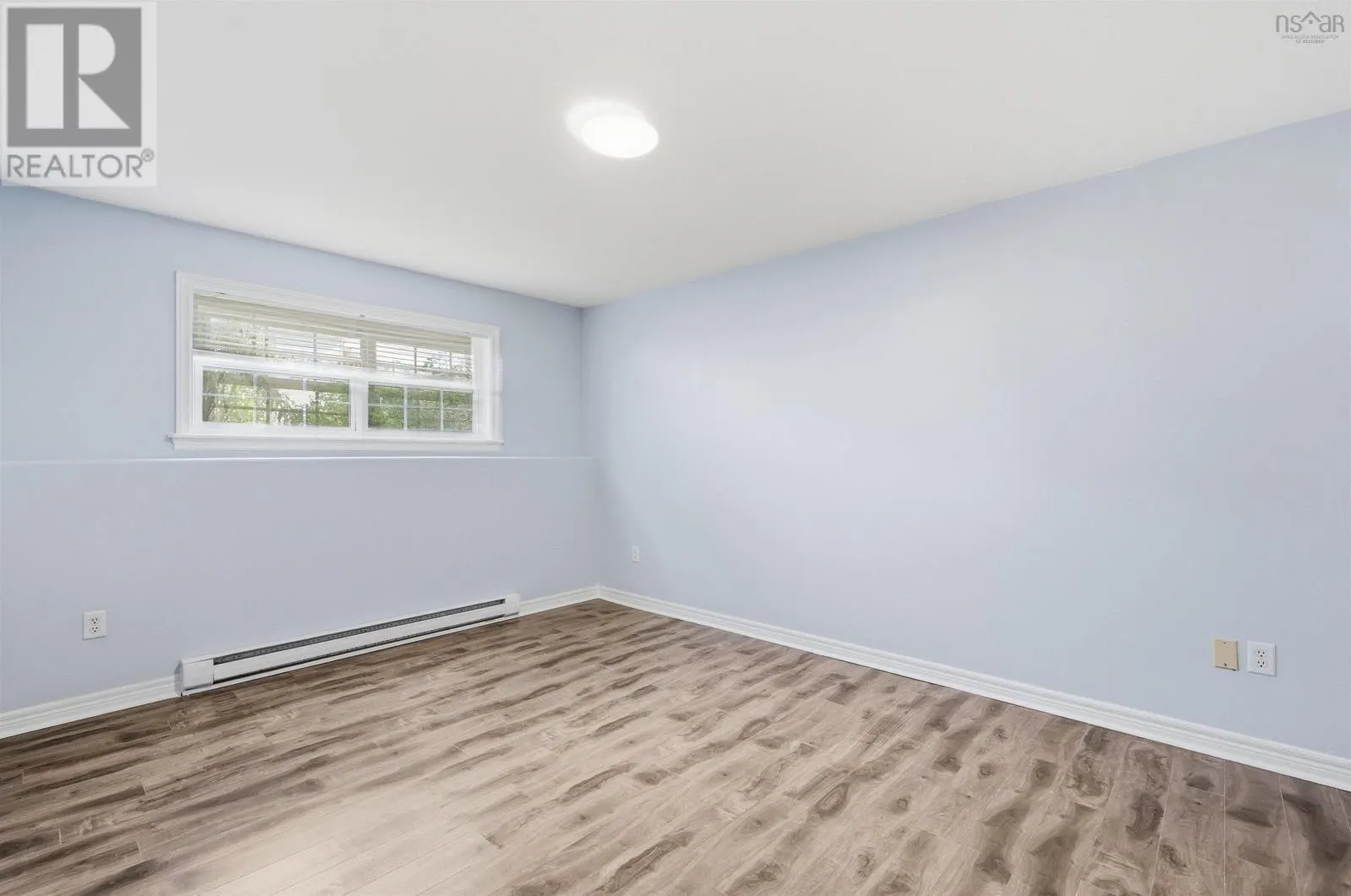 113 Feruz Crescent