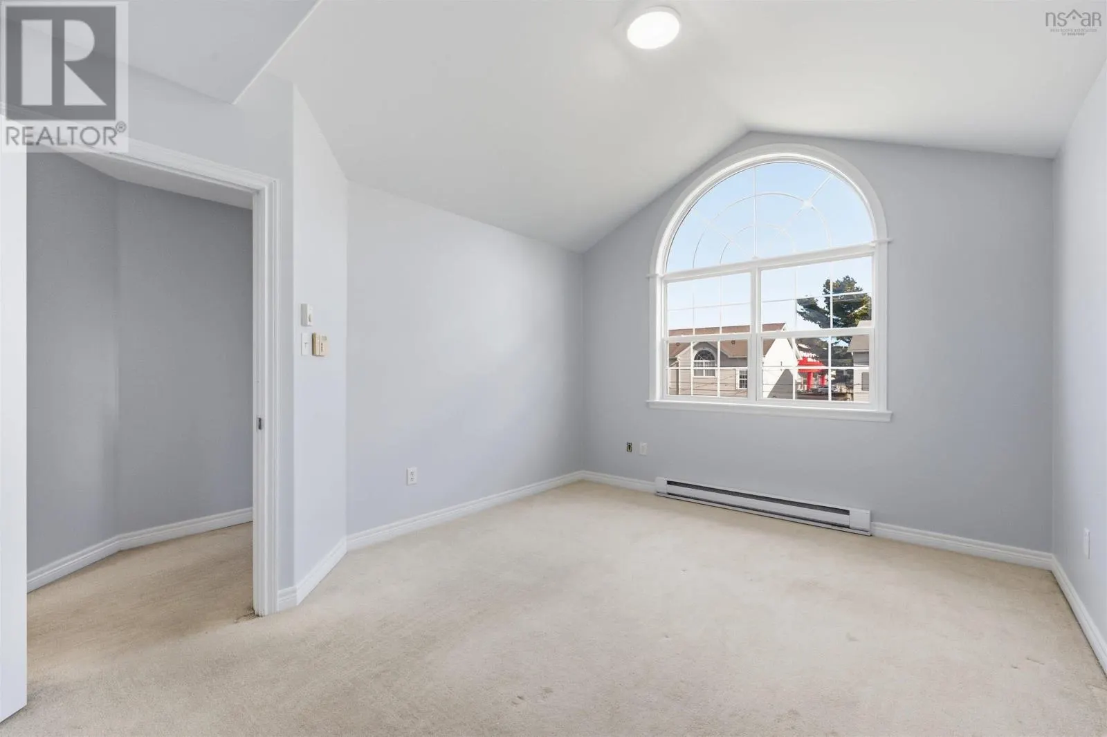 113 Feruz Crescent