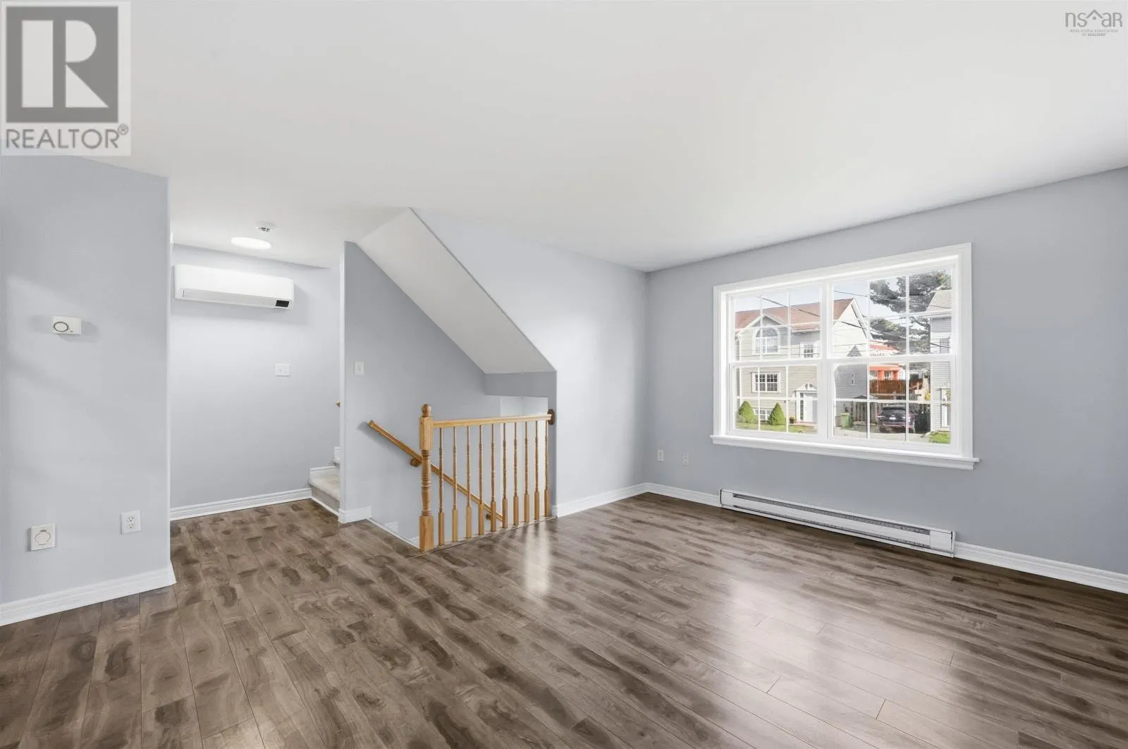 113 Feruz Crescent