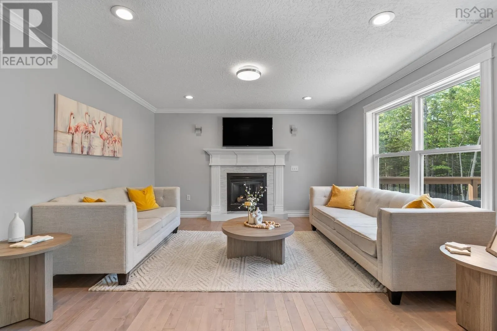 275 Canterbury Lane