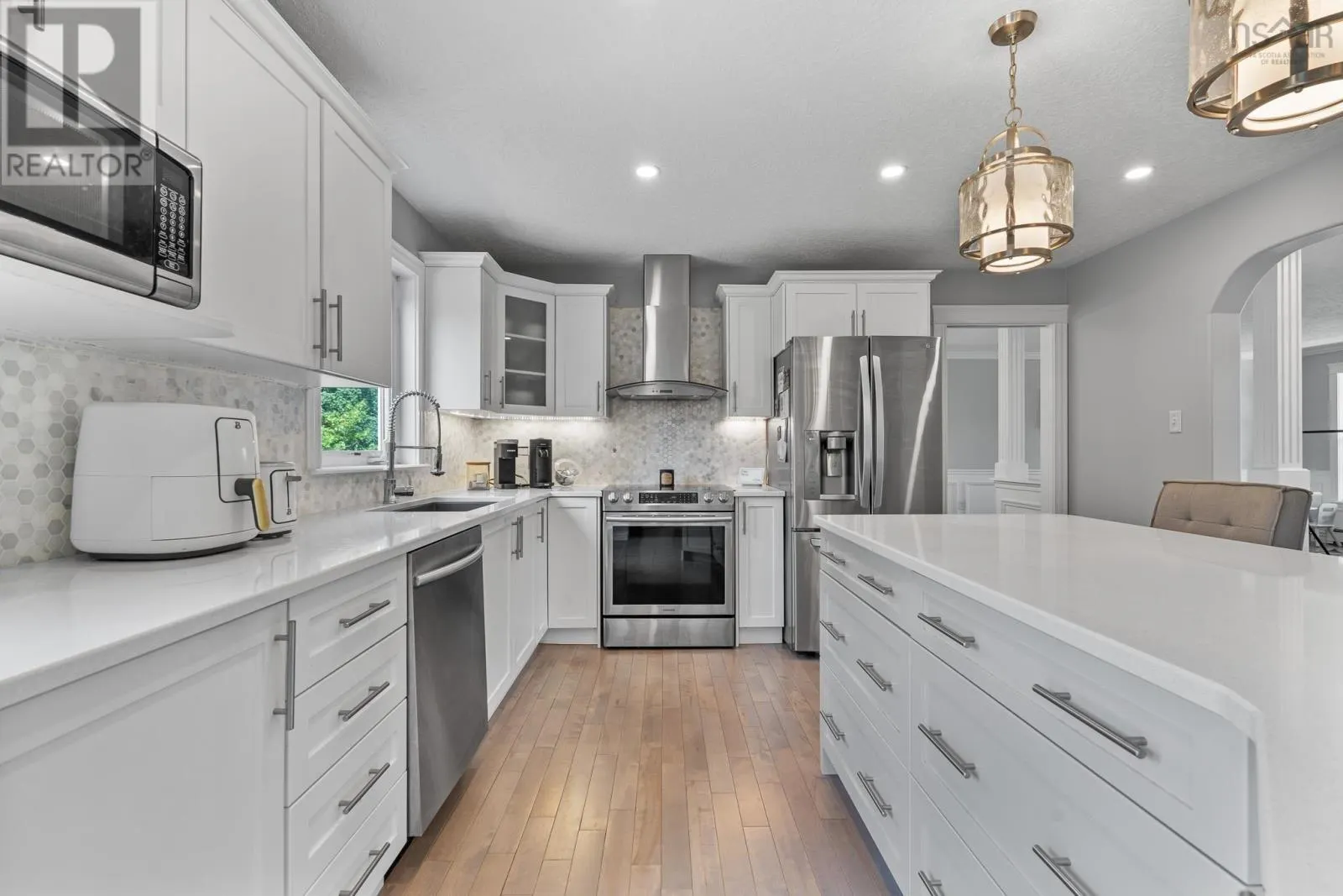275 Canterbury Lane