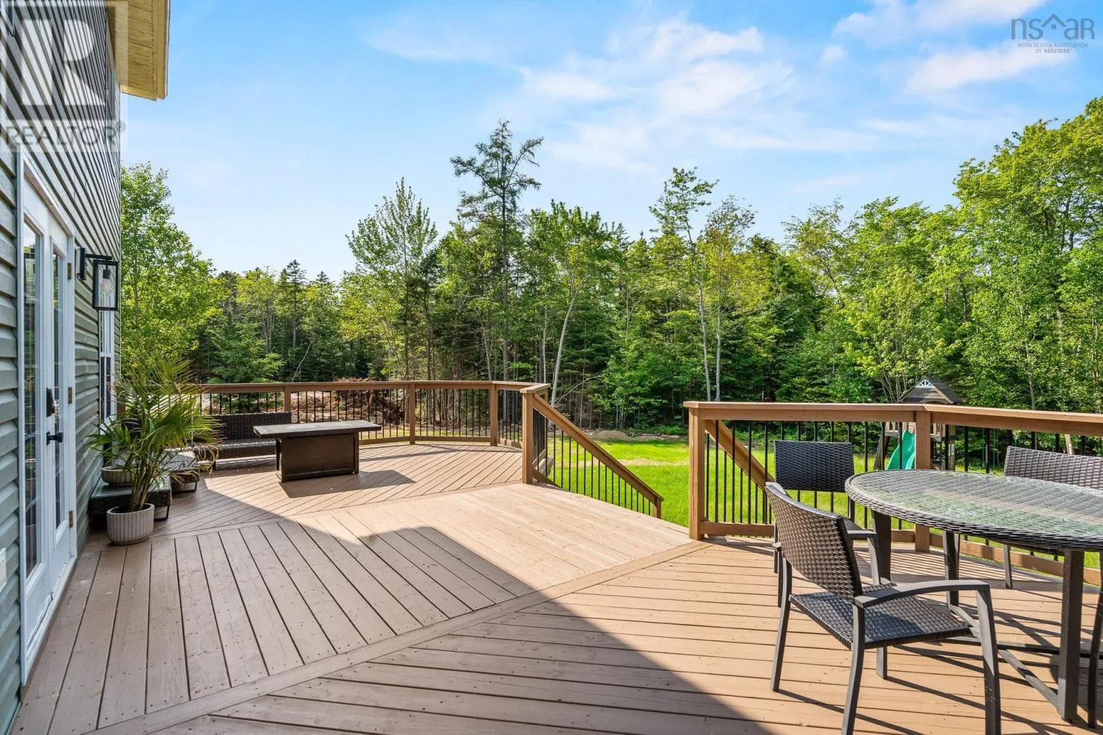 275 Canterbury Lane