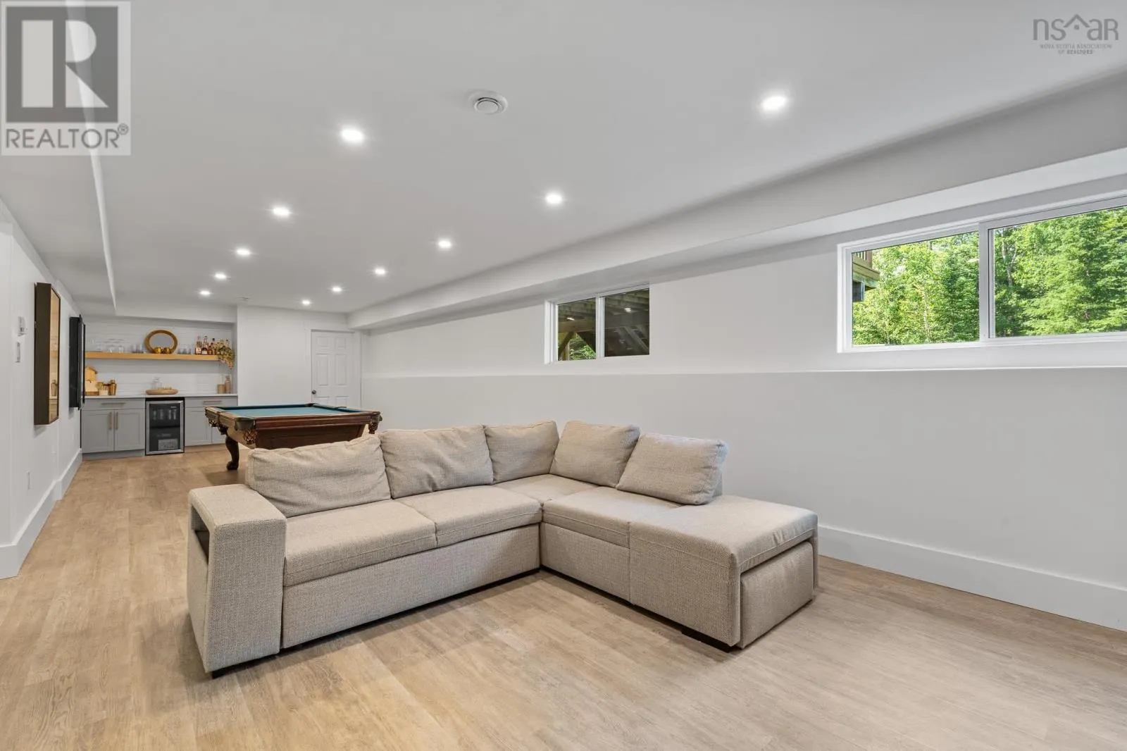 275 Canterbury Lane