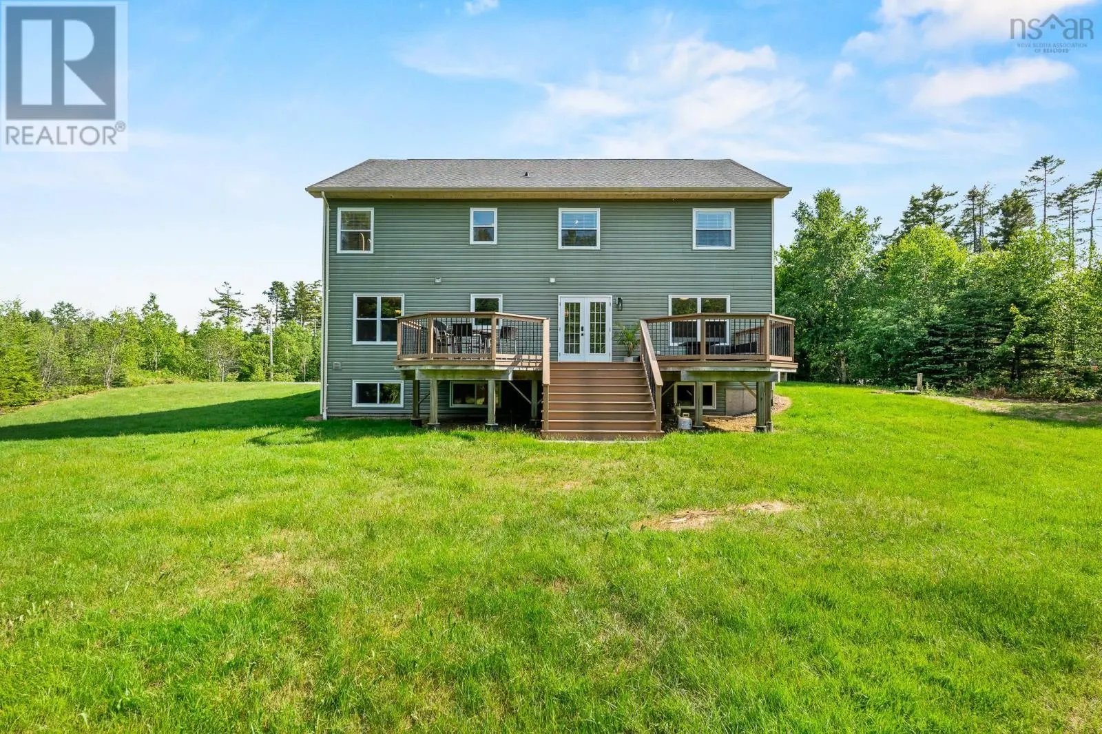275 Canterbury Lane