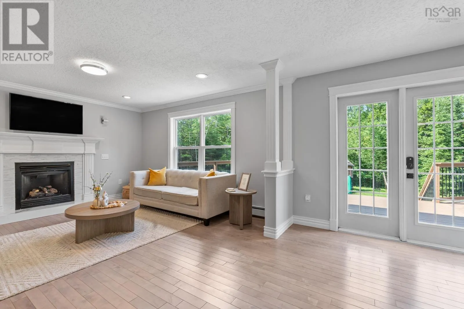 275 Canterbury Lane