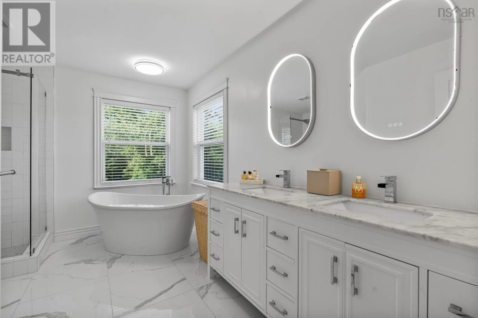 275 Canterbury Lane