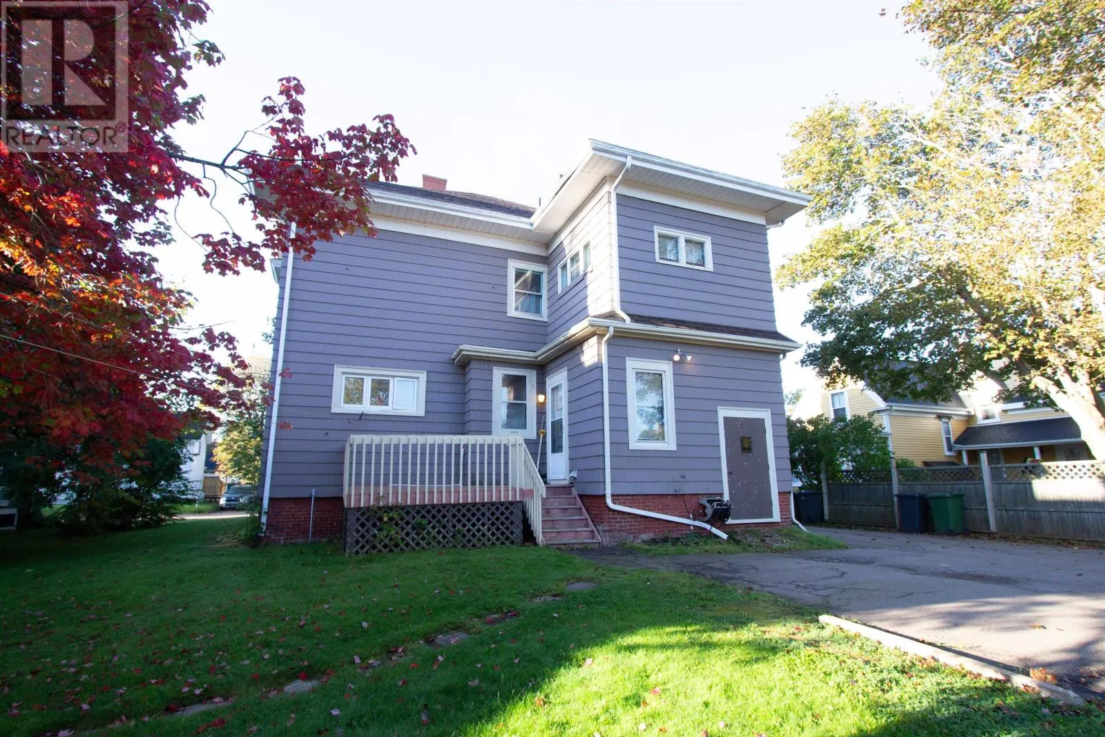 211 Notre Dame Street