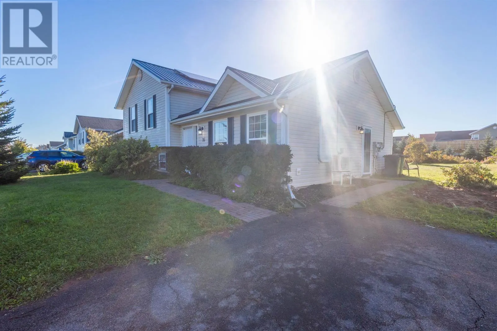 35 Barbour Circle