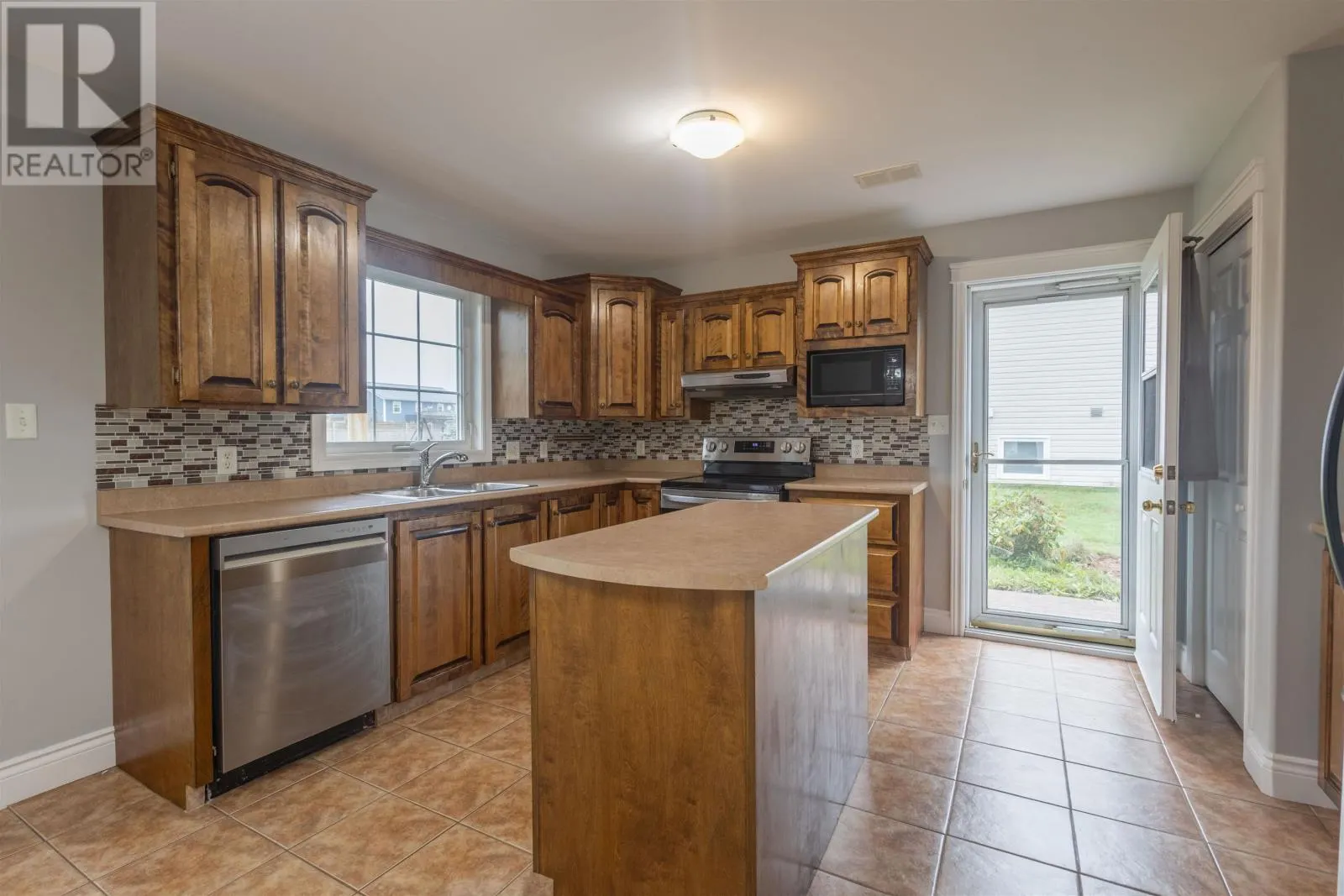 35 Barbour Circle