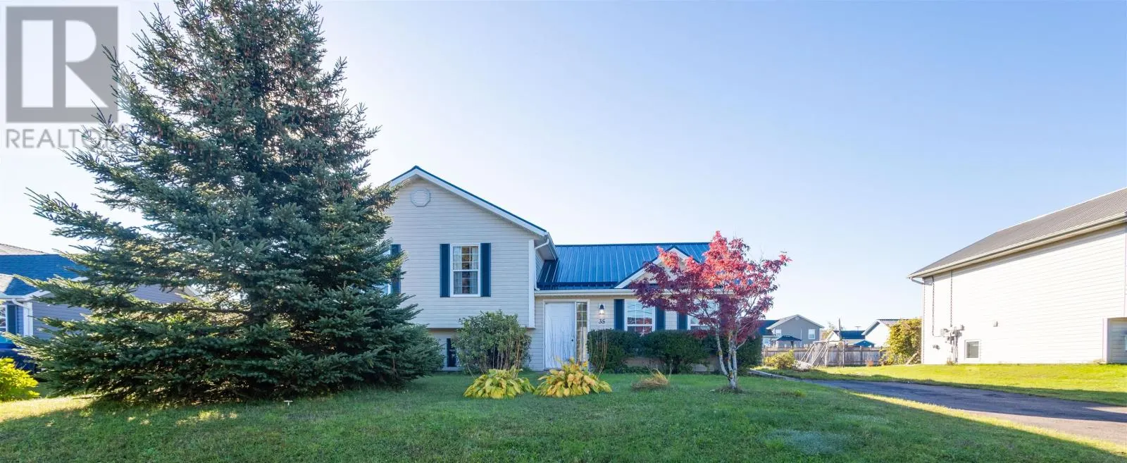 35 Barbour Circle