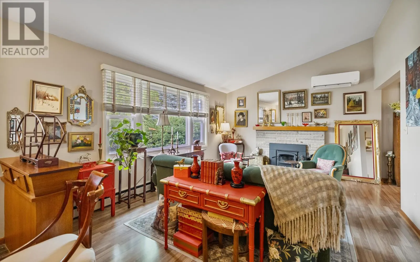21 Smallwood Crescent