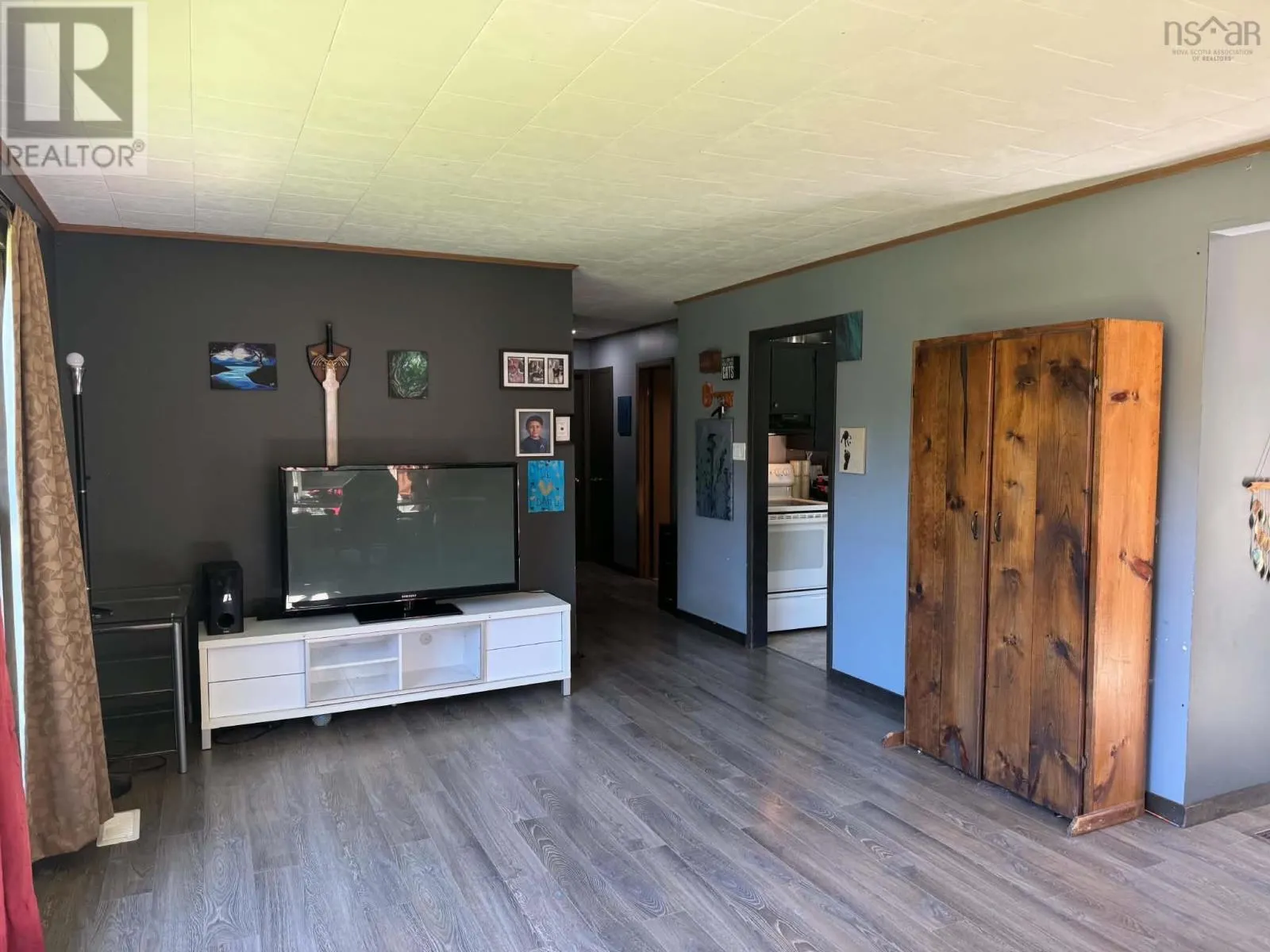 101 Tinkham Road