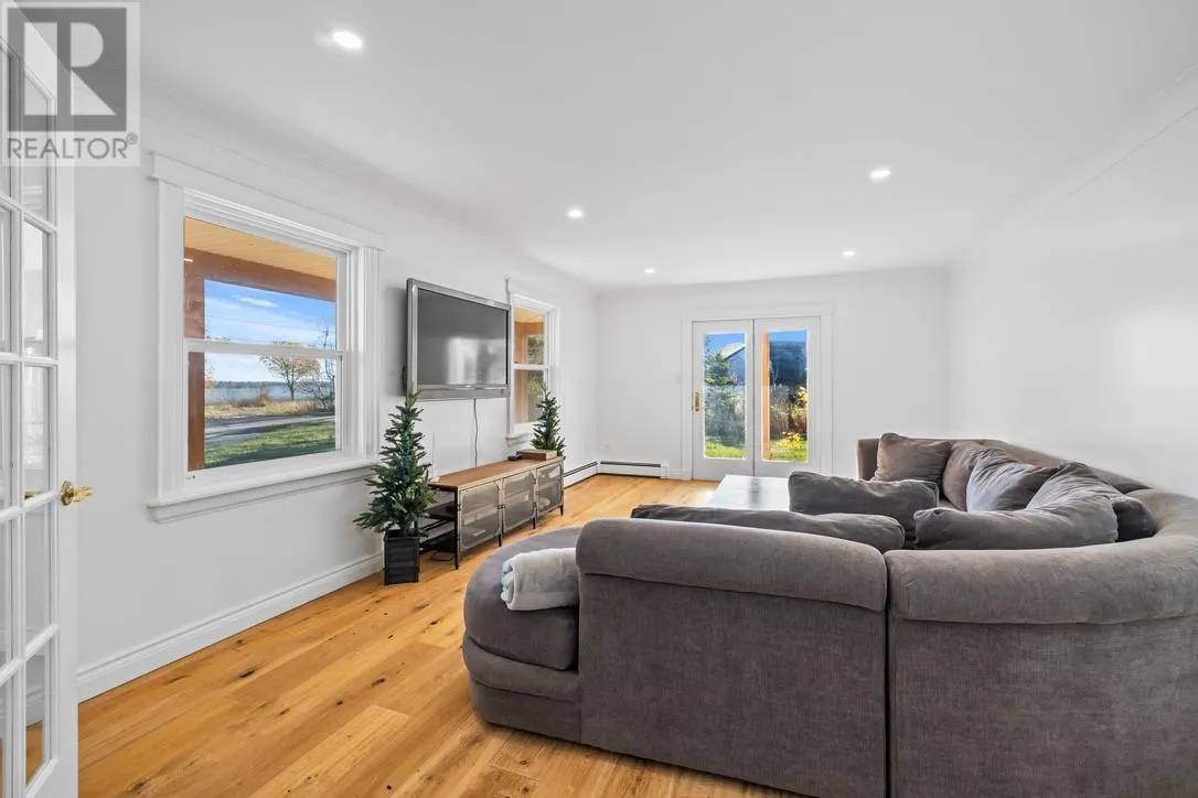 47 Jillian Drive