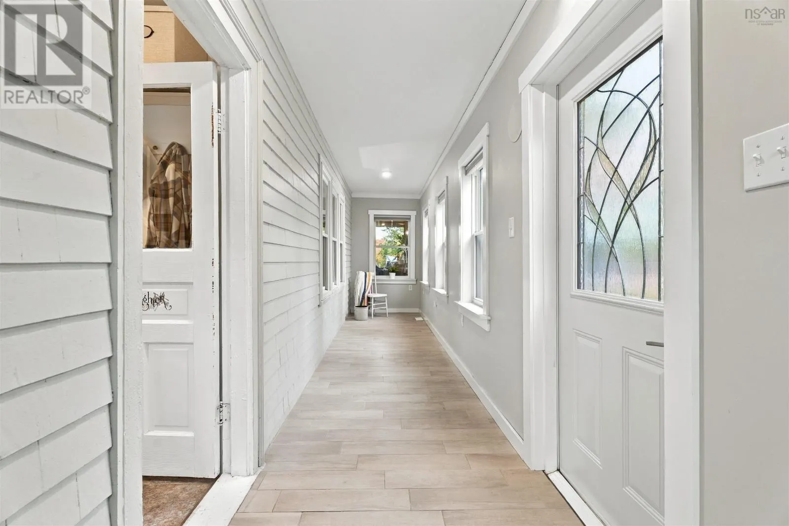 35 Riverside Lane