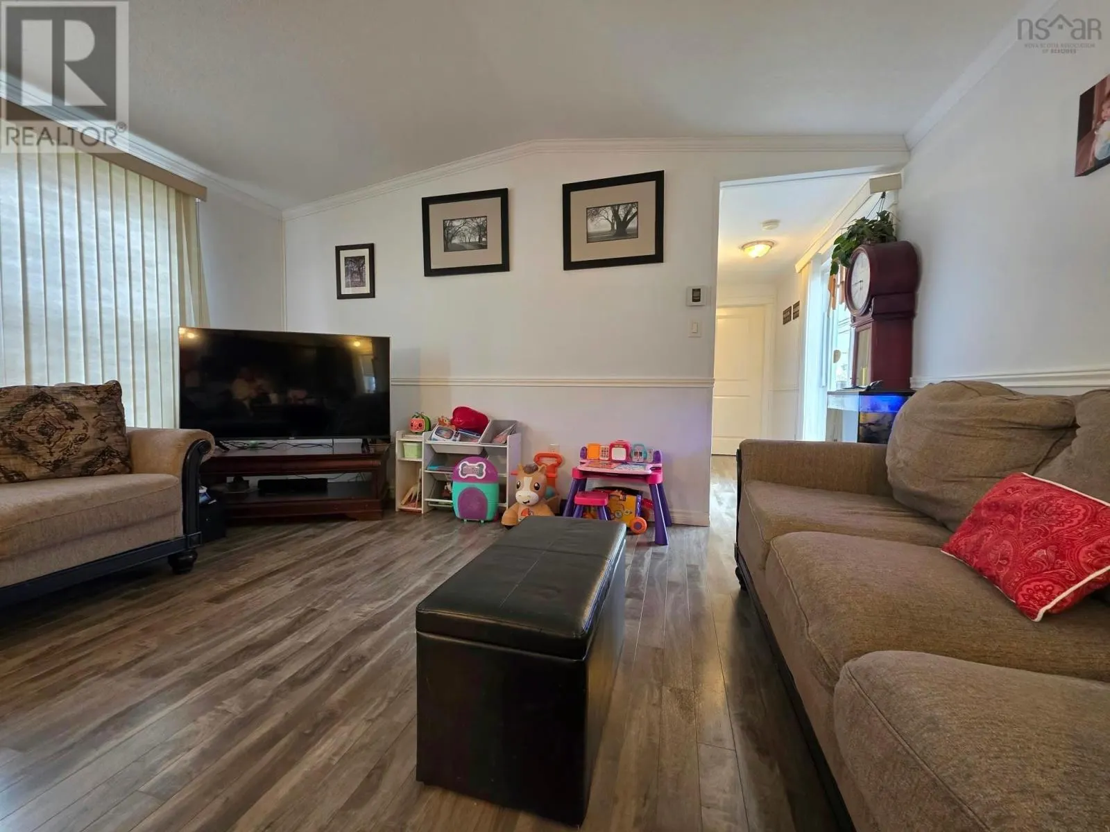 87 Dresden Way