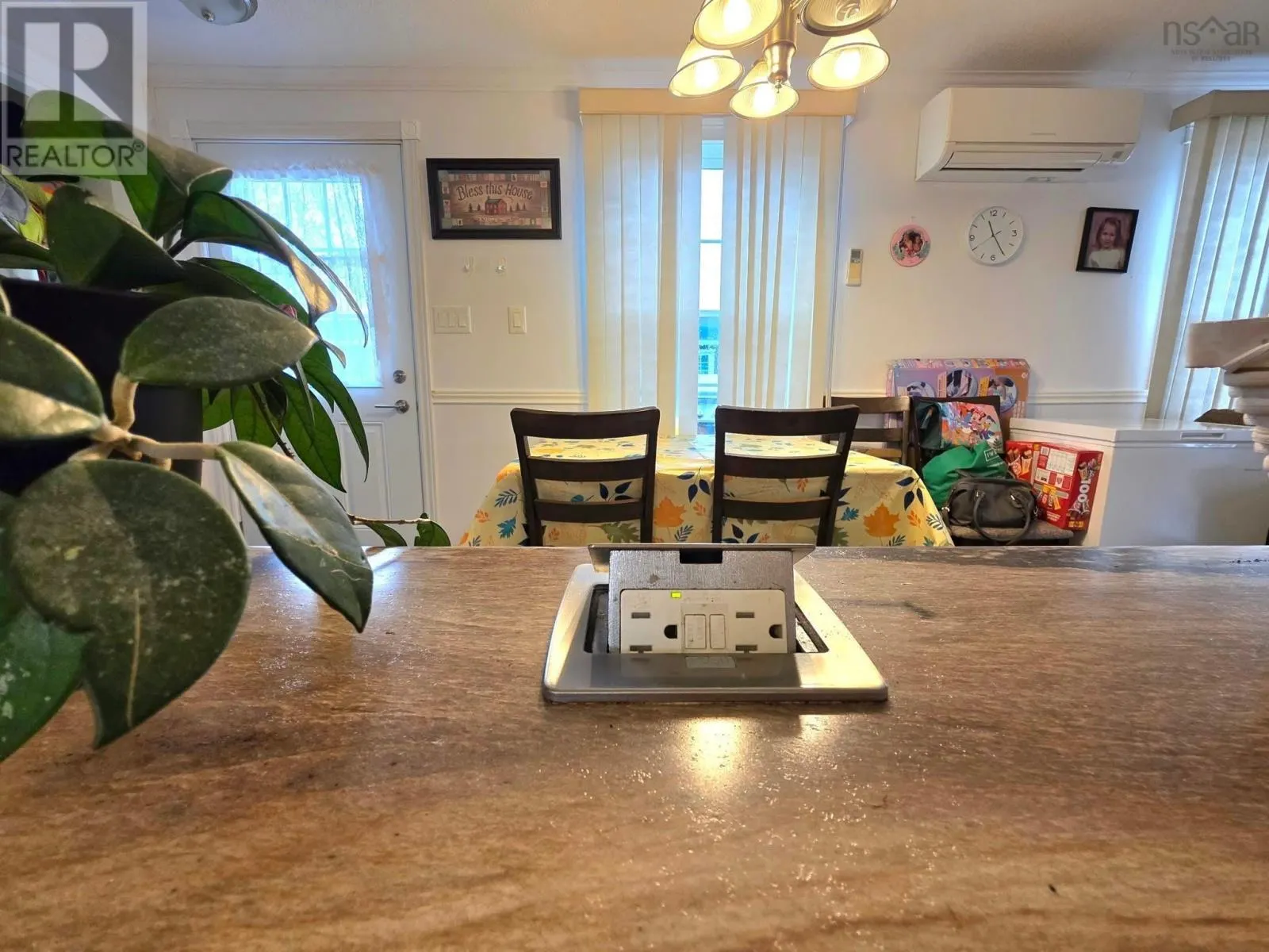 87 Dresden Way