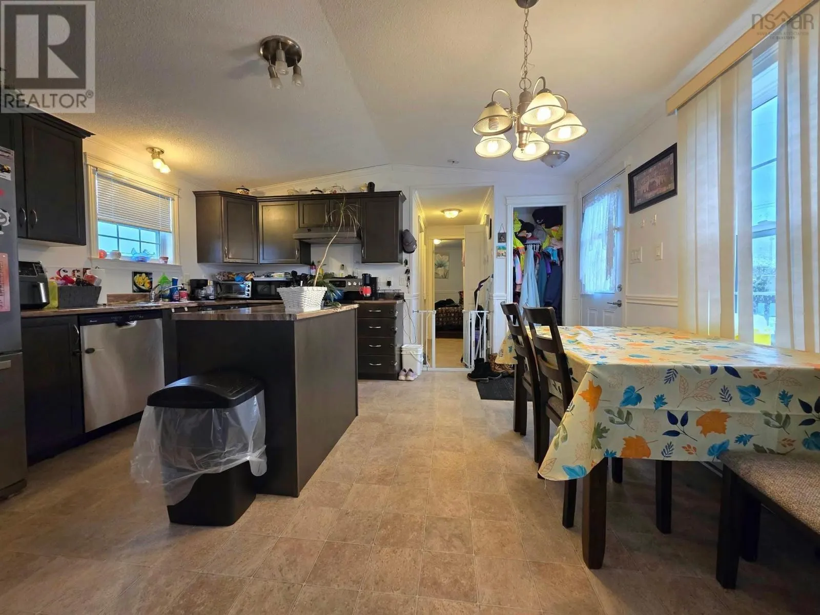 87 Dresden Way