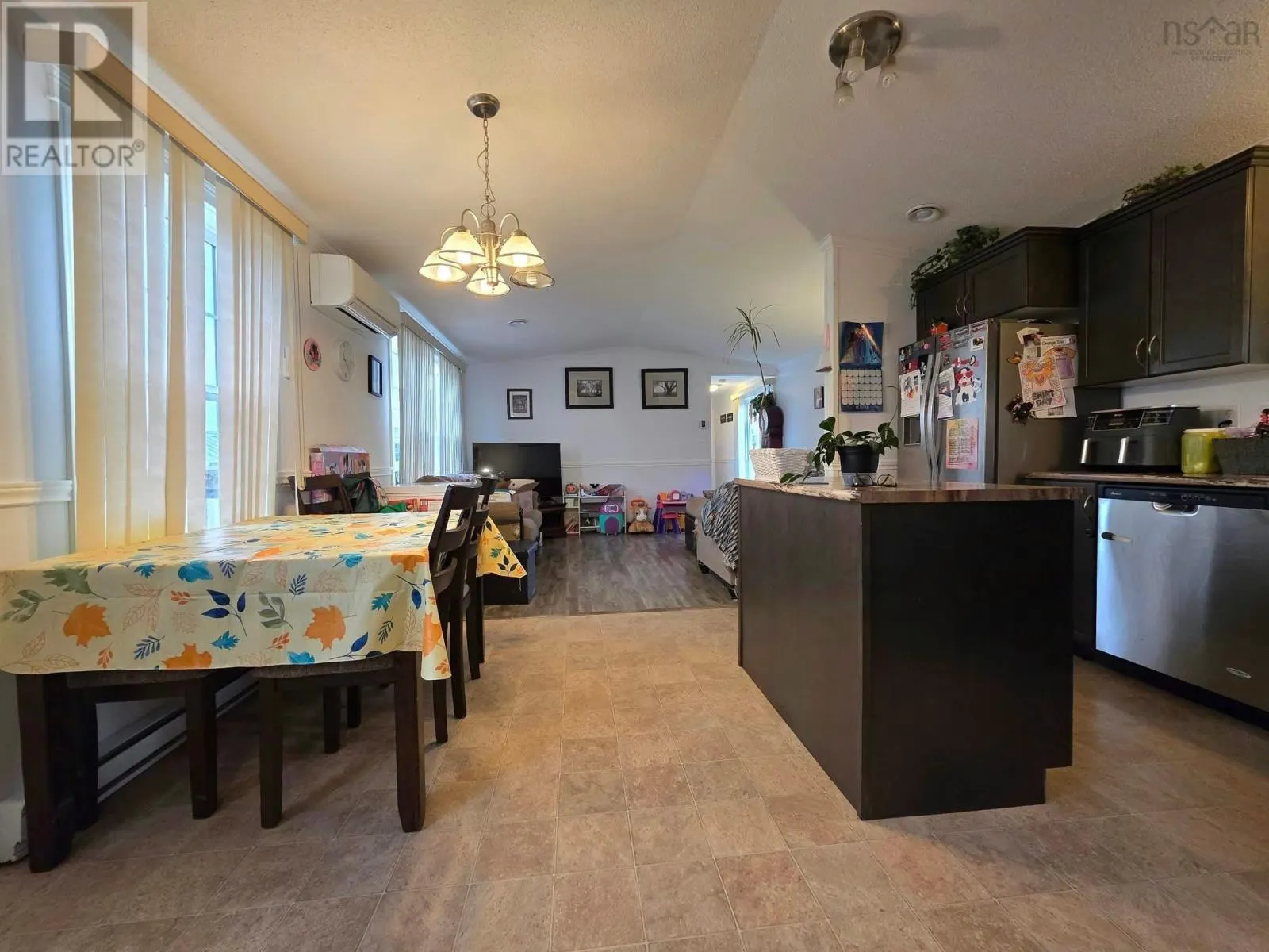 87 Dresden Way