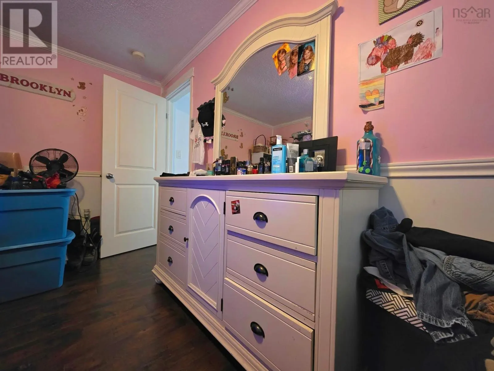 87 Dresden Way
