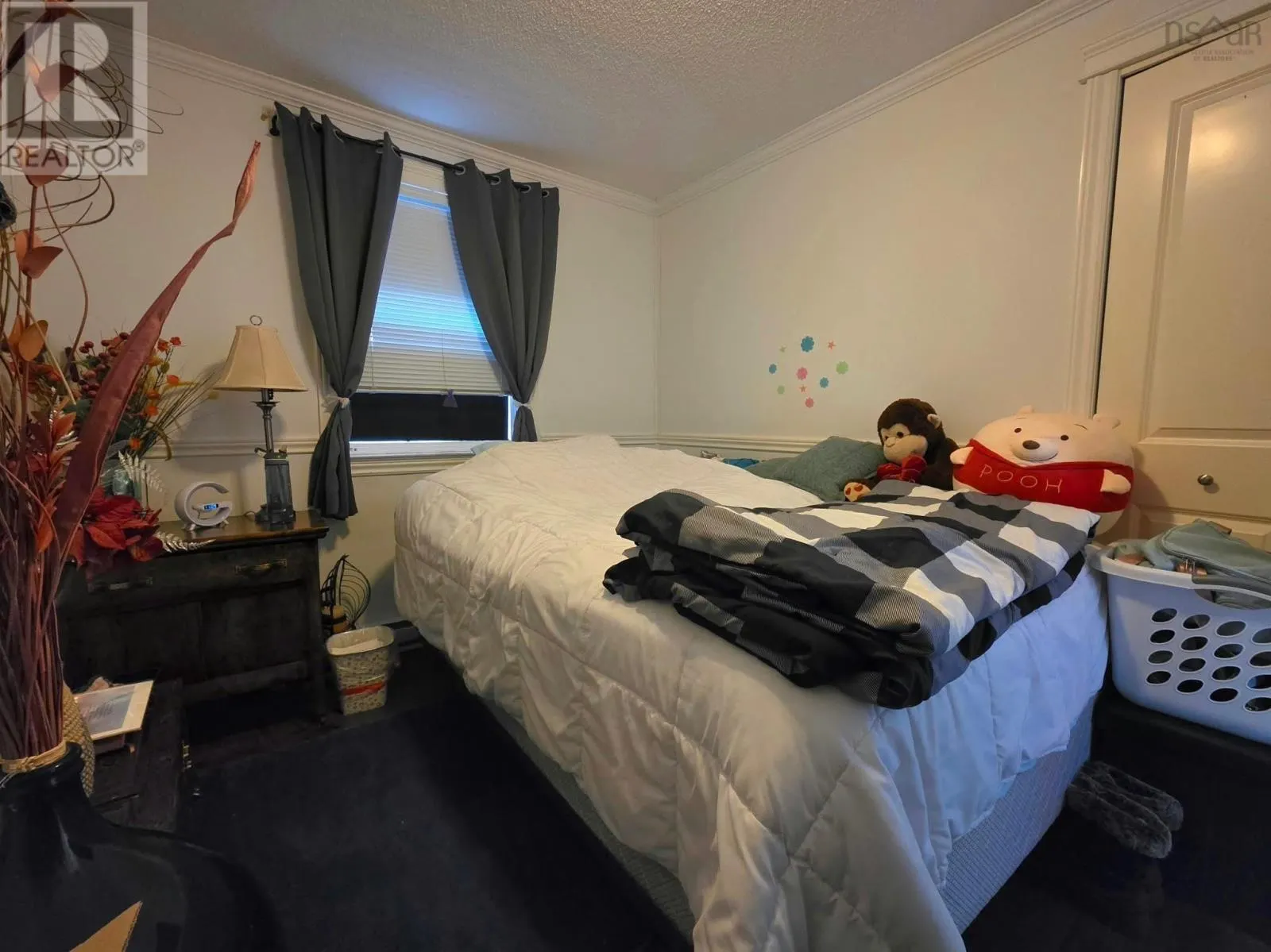 87 Dresden Way