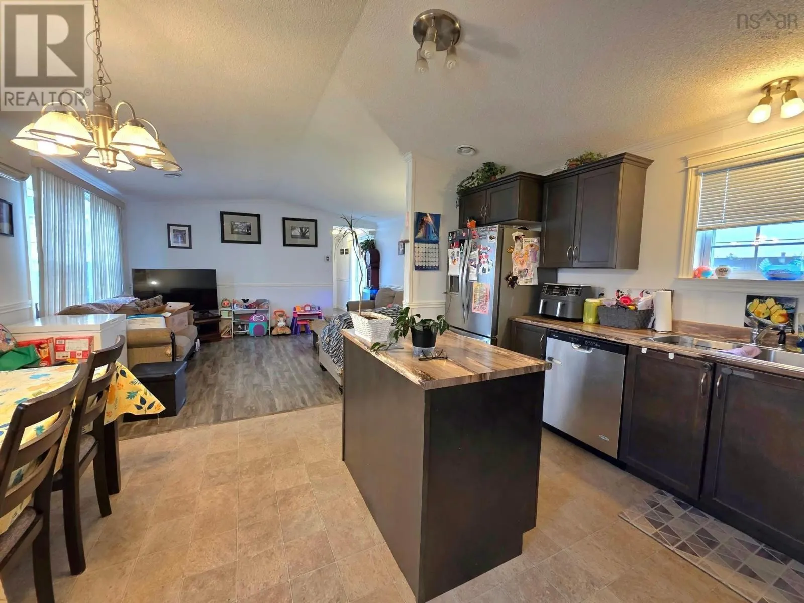 87 Dresden Way