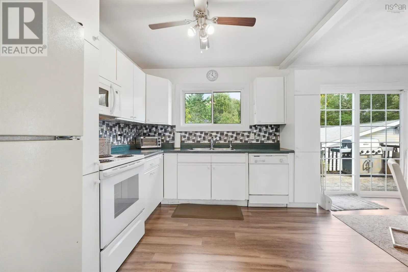 2093 Larry Uteck Boulevard
