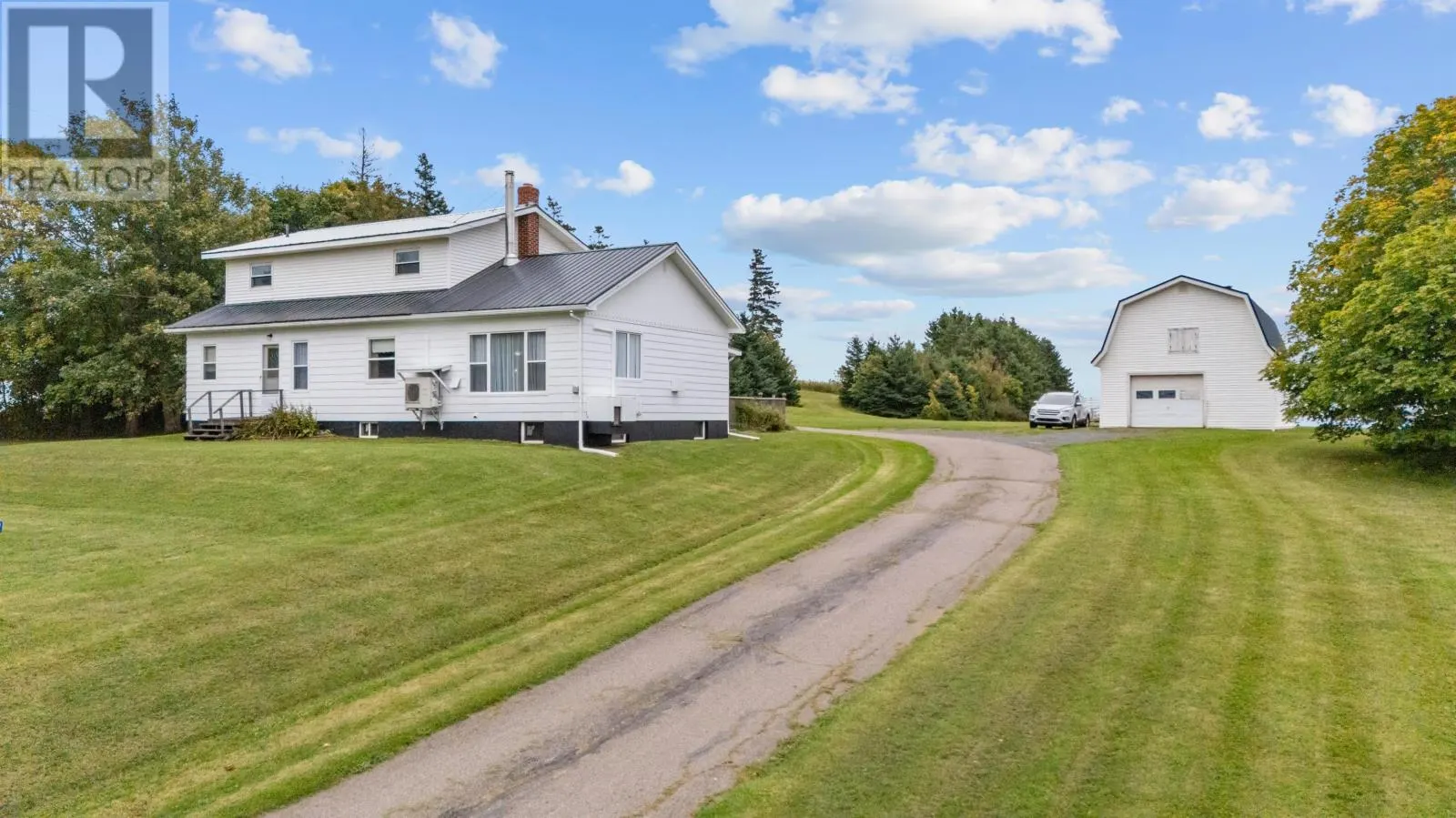562 EAST POINT Road