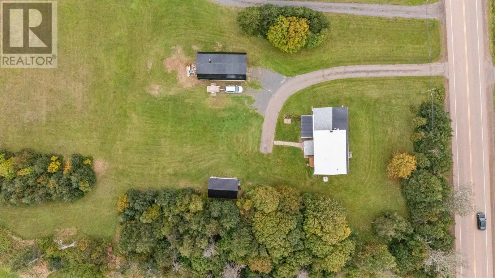 562 EAST POINT Road
