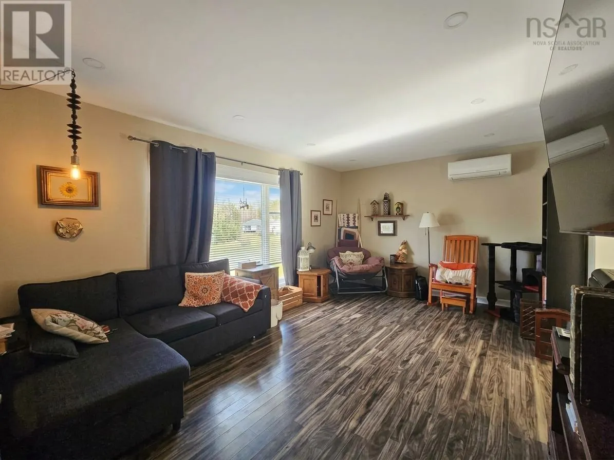 158 Woodlawn Drive