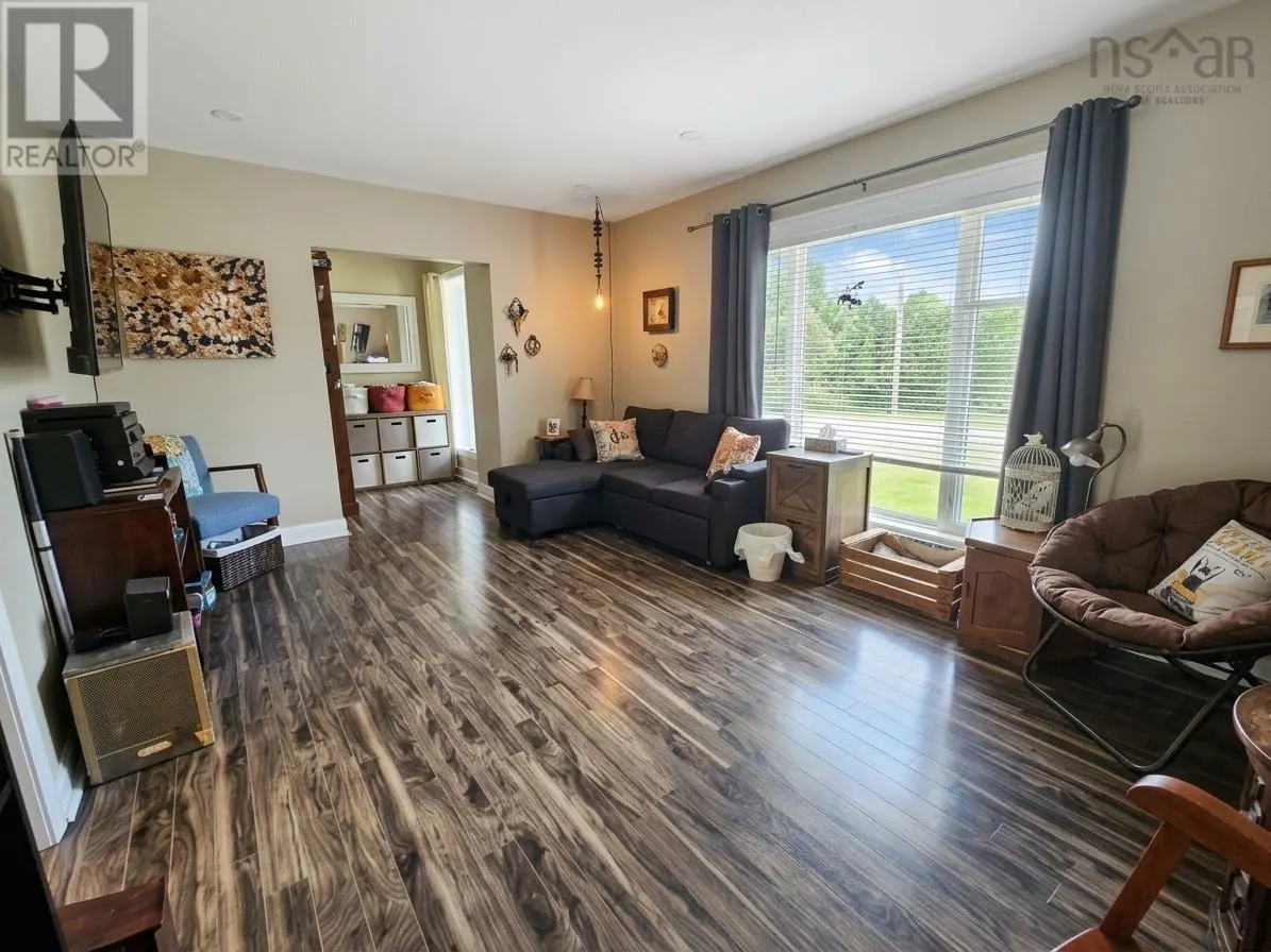 158 Woodlawn Drive