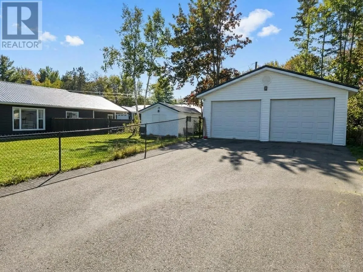 158 Woodlawn Drive