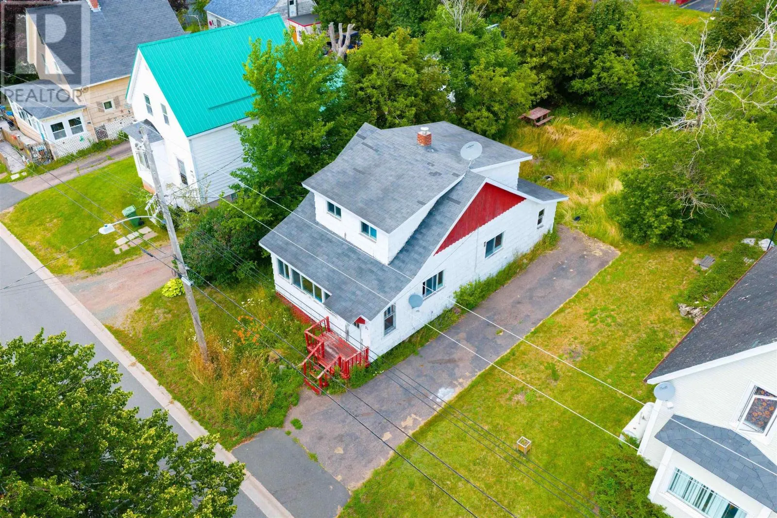 24 Pleasant Street