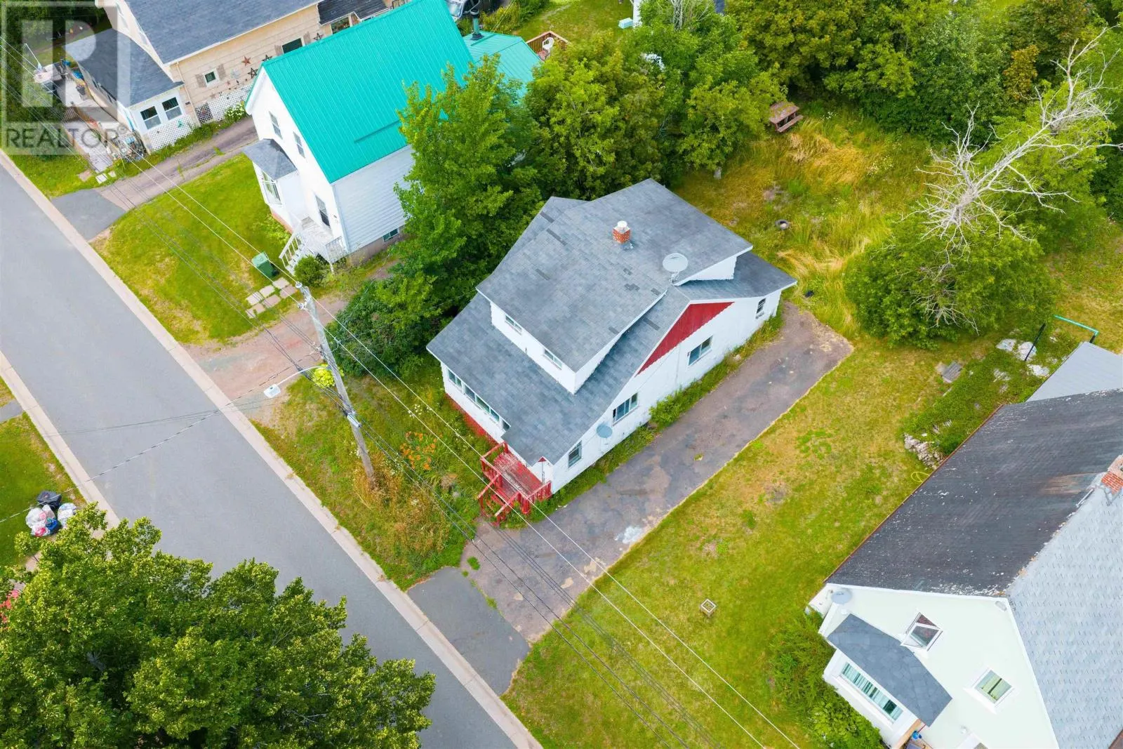 24 Pleasant Street