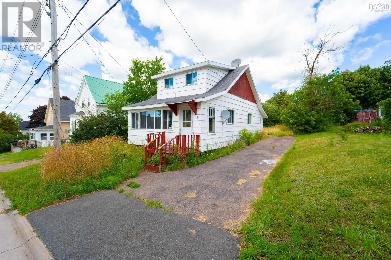 24 Pleasant Street