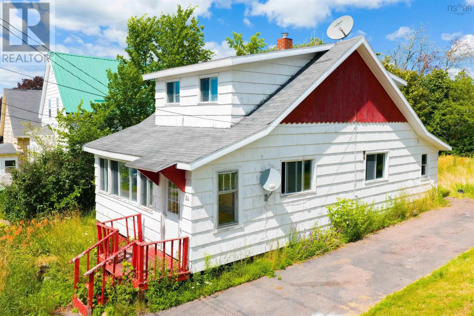 24 Pleasant Street