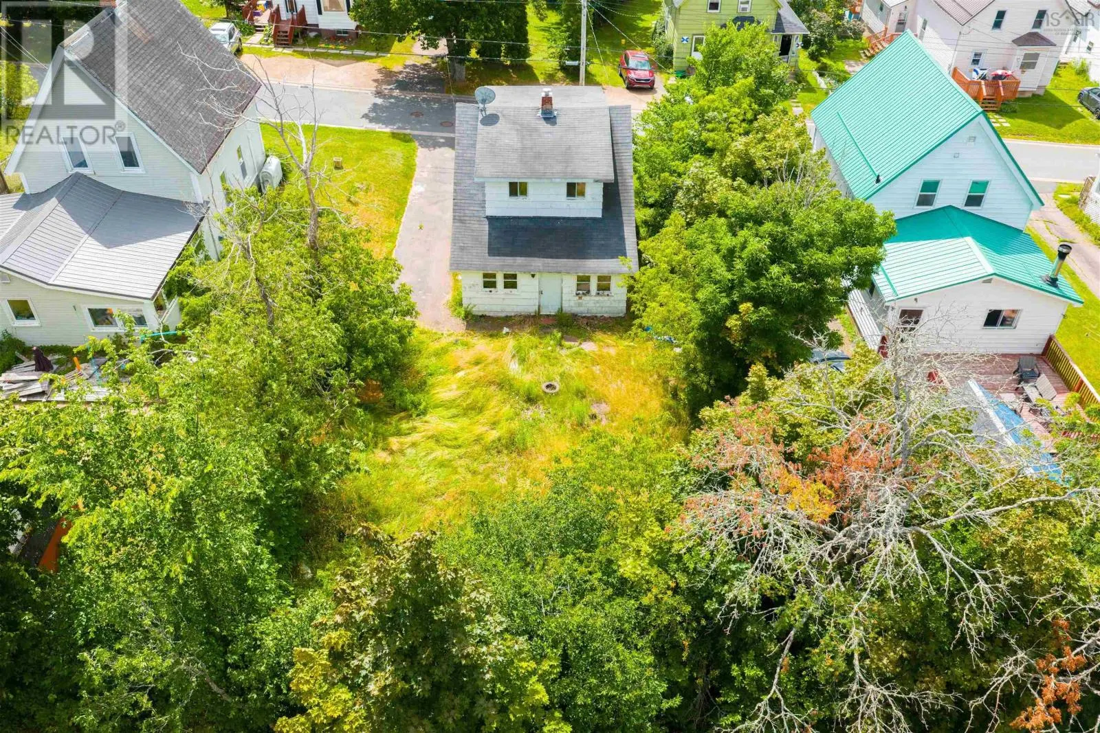 24 Pleasant Street