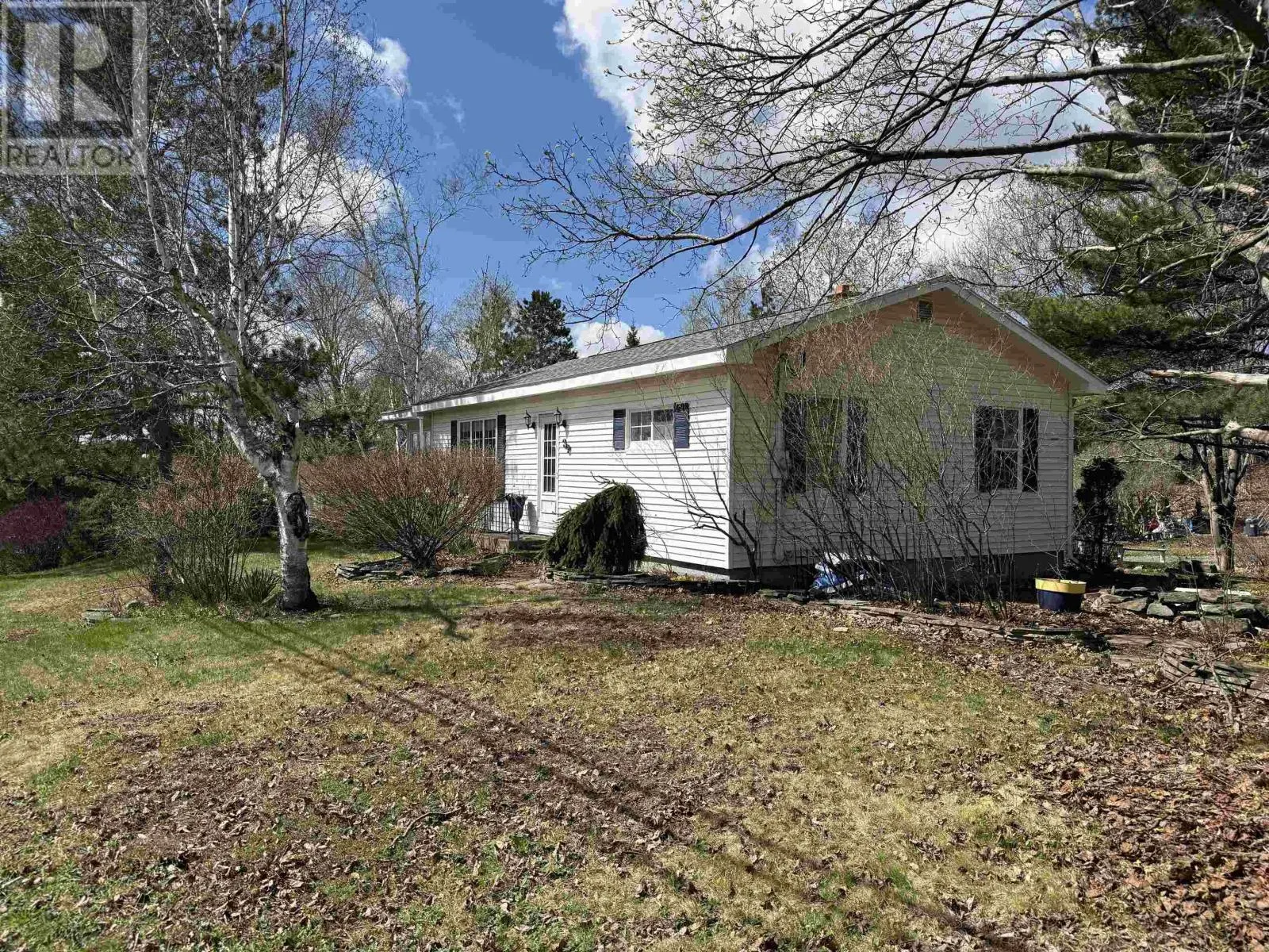 39 Munroe Ave Extension