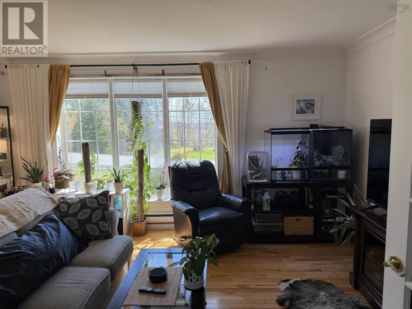 39 Munroe Ave Extension