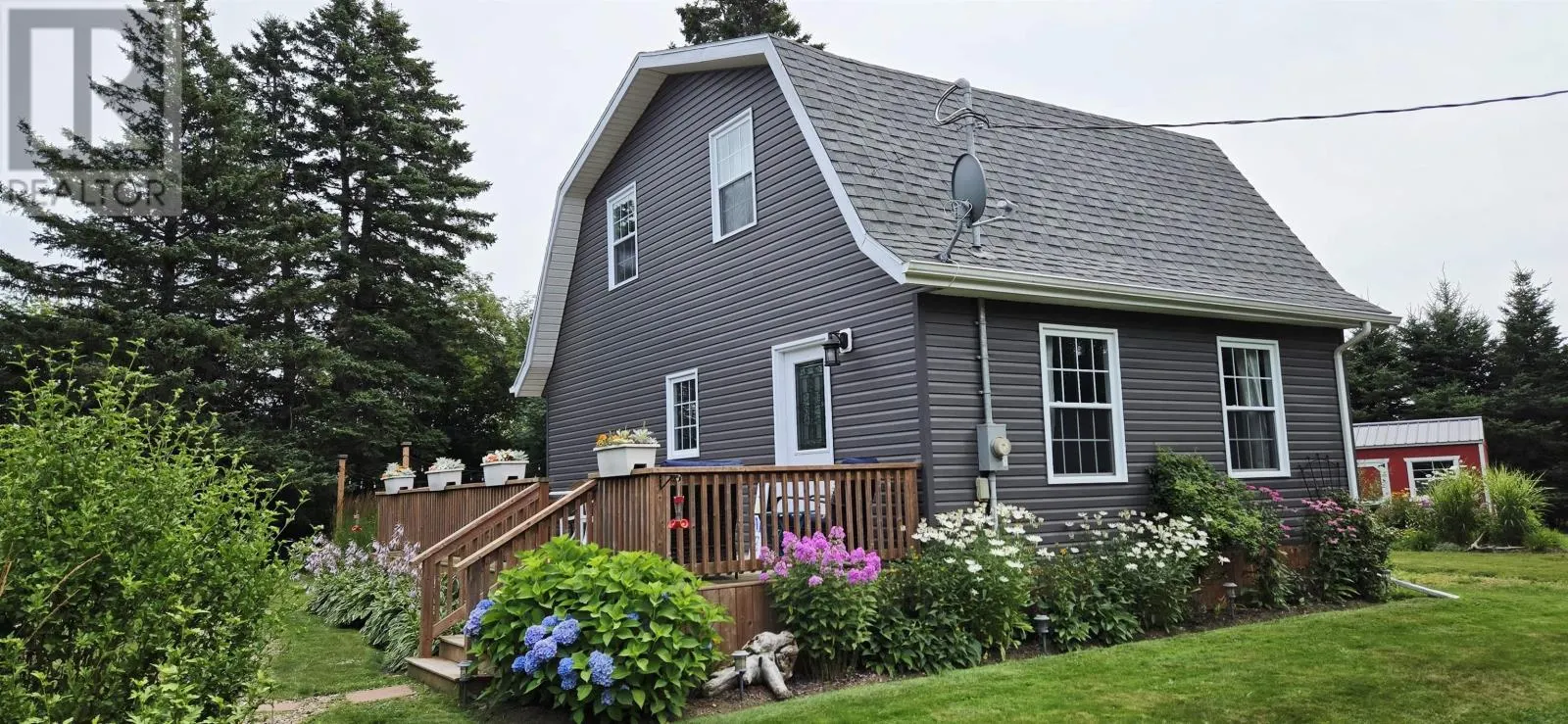 105 Forest Hills Lane