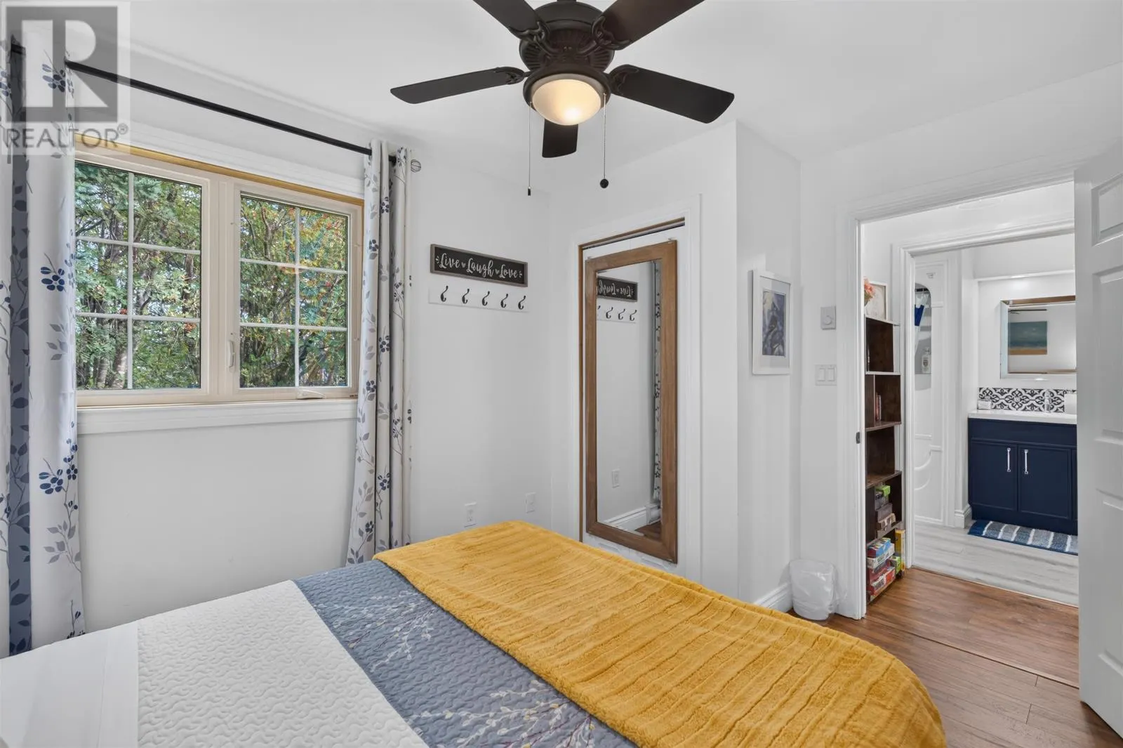 105 Forest Hills Lane
