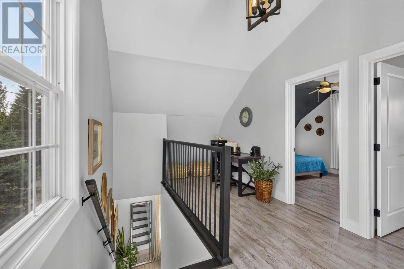 105 Forest Hills Lane