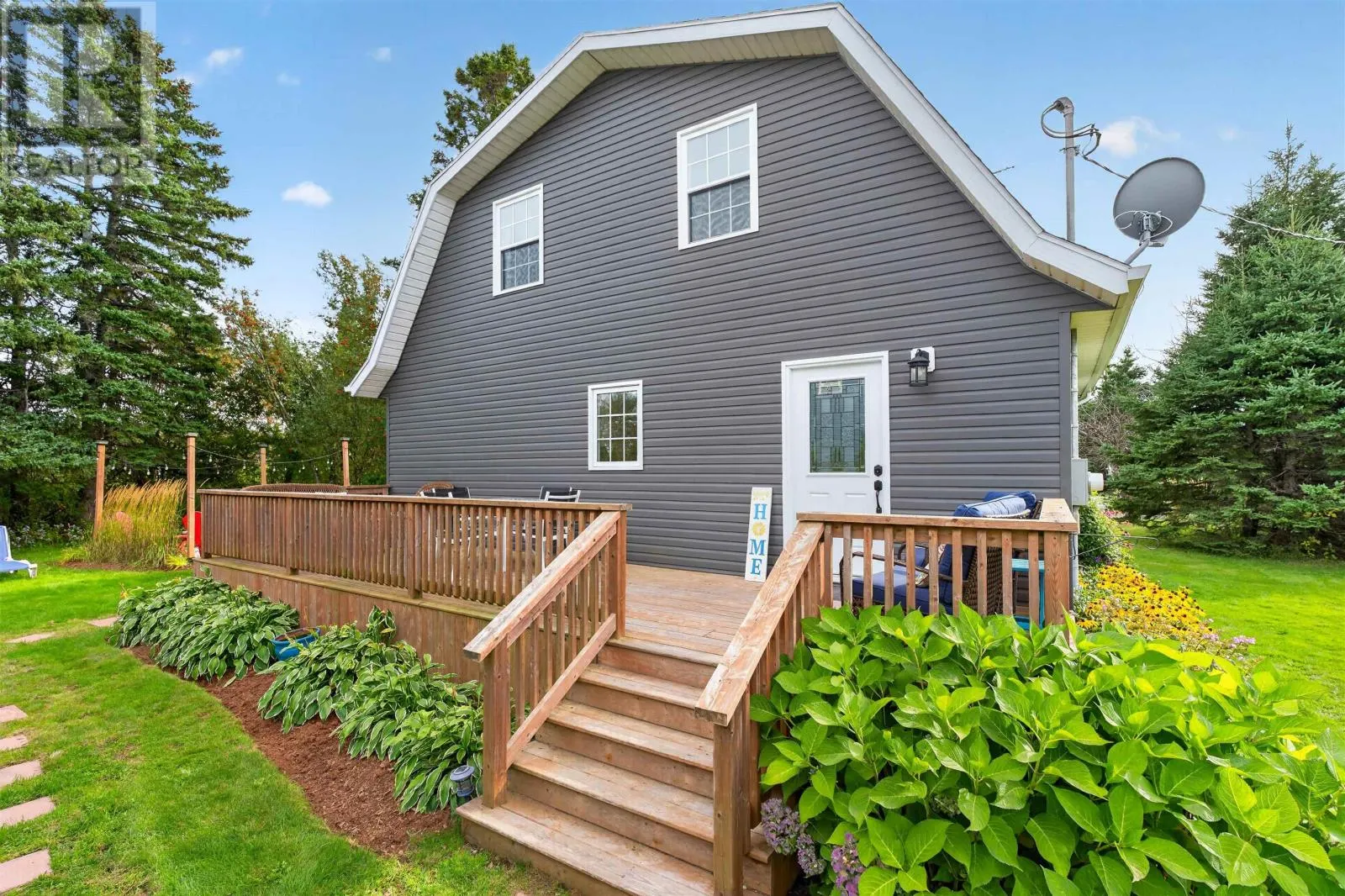 105 Forest Hills Lane