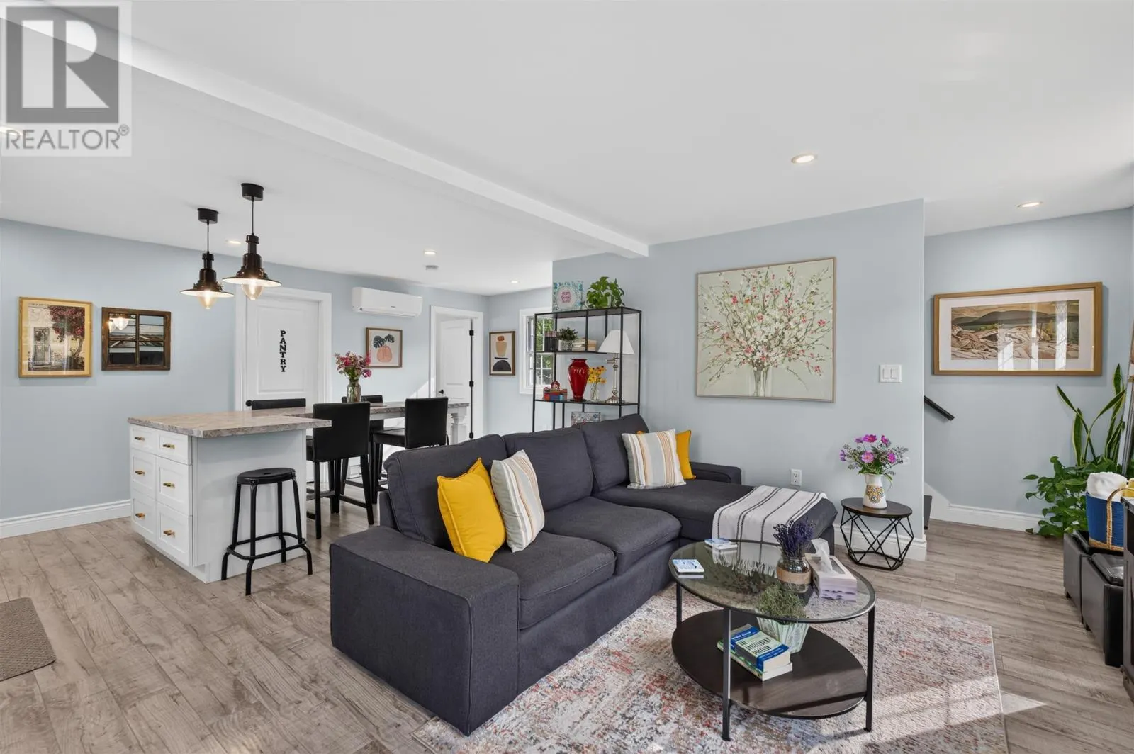 105 Forest Hills Lane