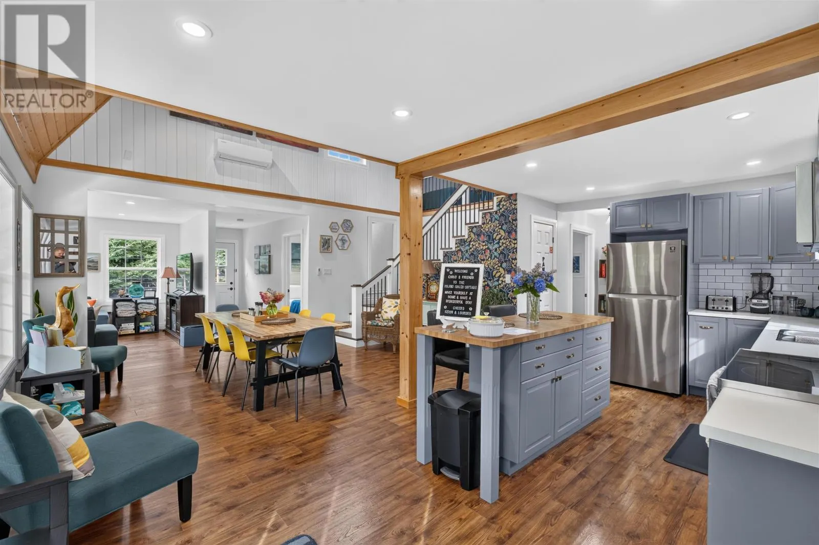 105 Forest Hills Lane