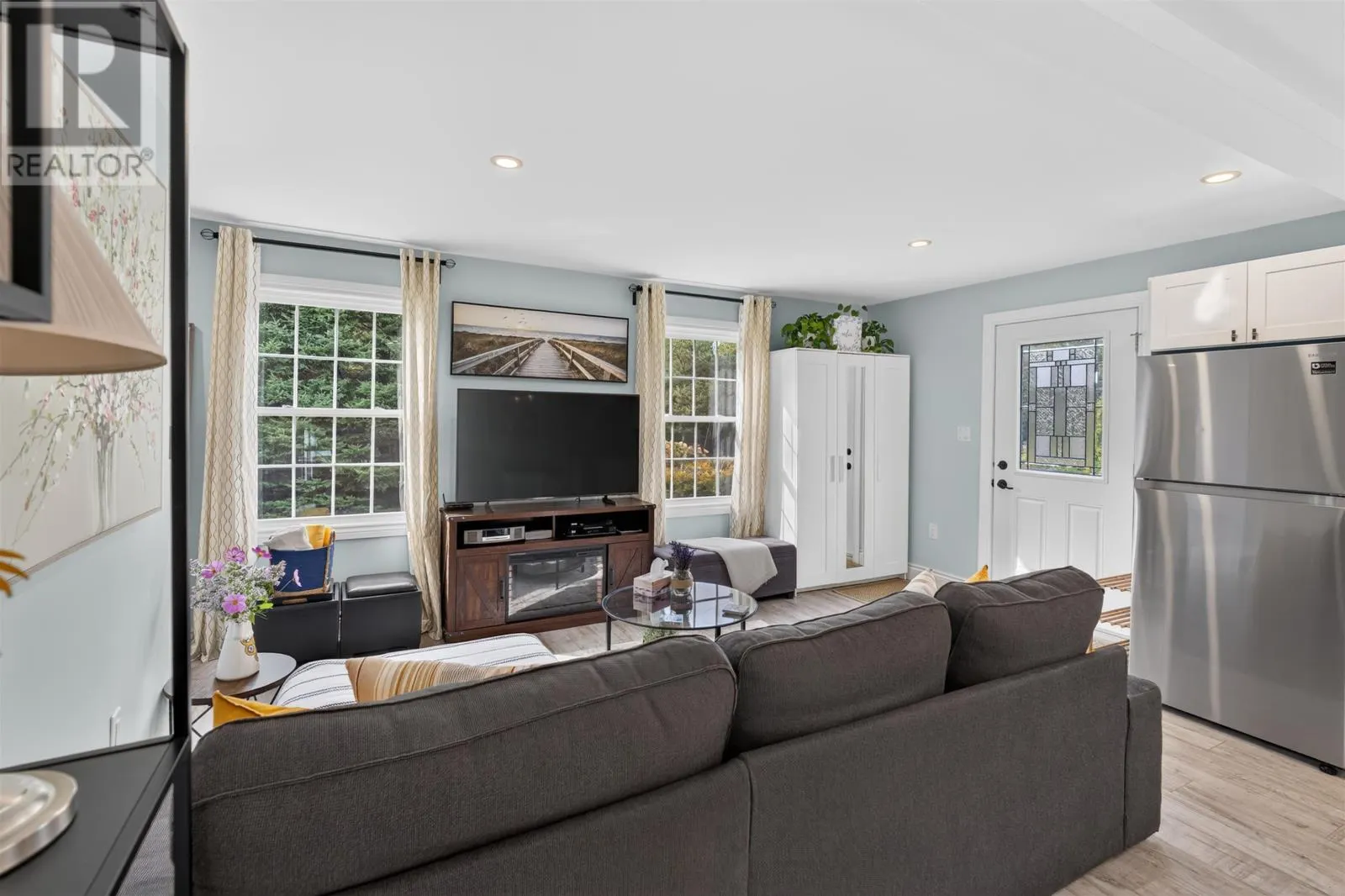 105 Forest Hills Lane