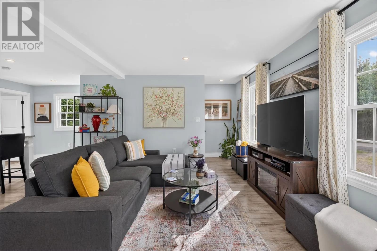 105 Forest Hills Lane